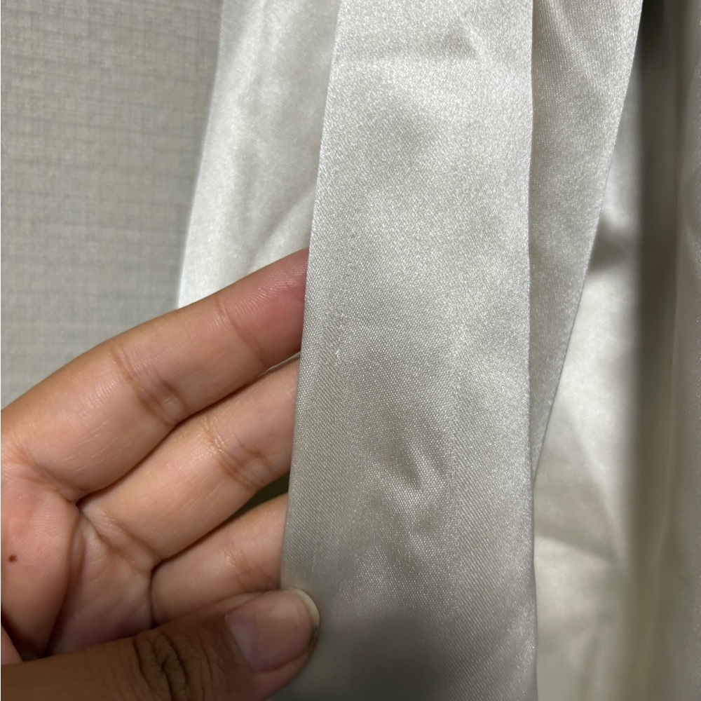Line + Dot Hunnie‎ Blouse - Picture 7 of 12